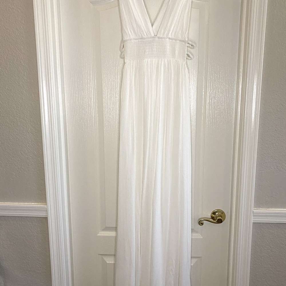 Forever 21 White Maxi Dress